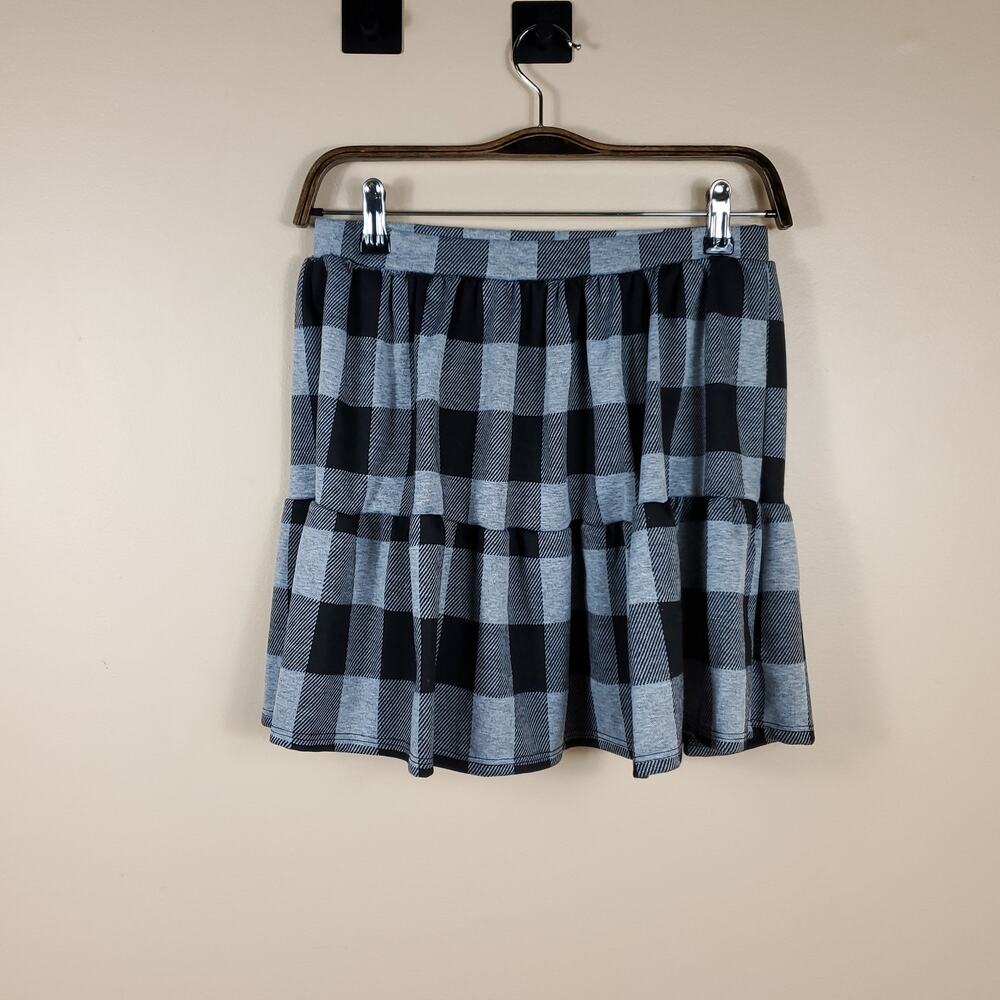 Olivia Rae Gray Plaid Ruffle Mini Skirt Size L
